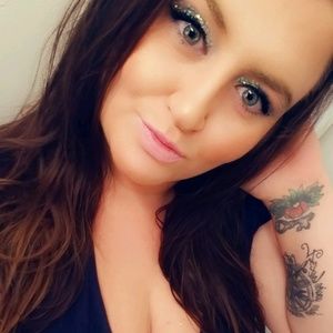 Meet your Posher, Tiffanie